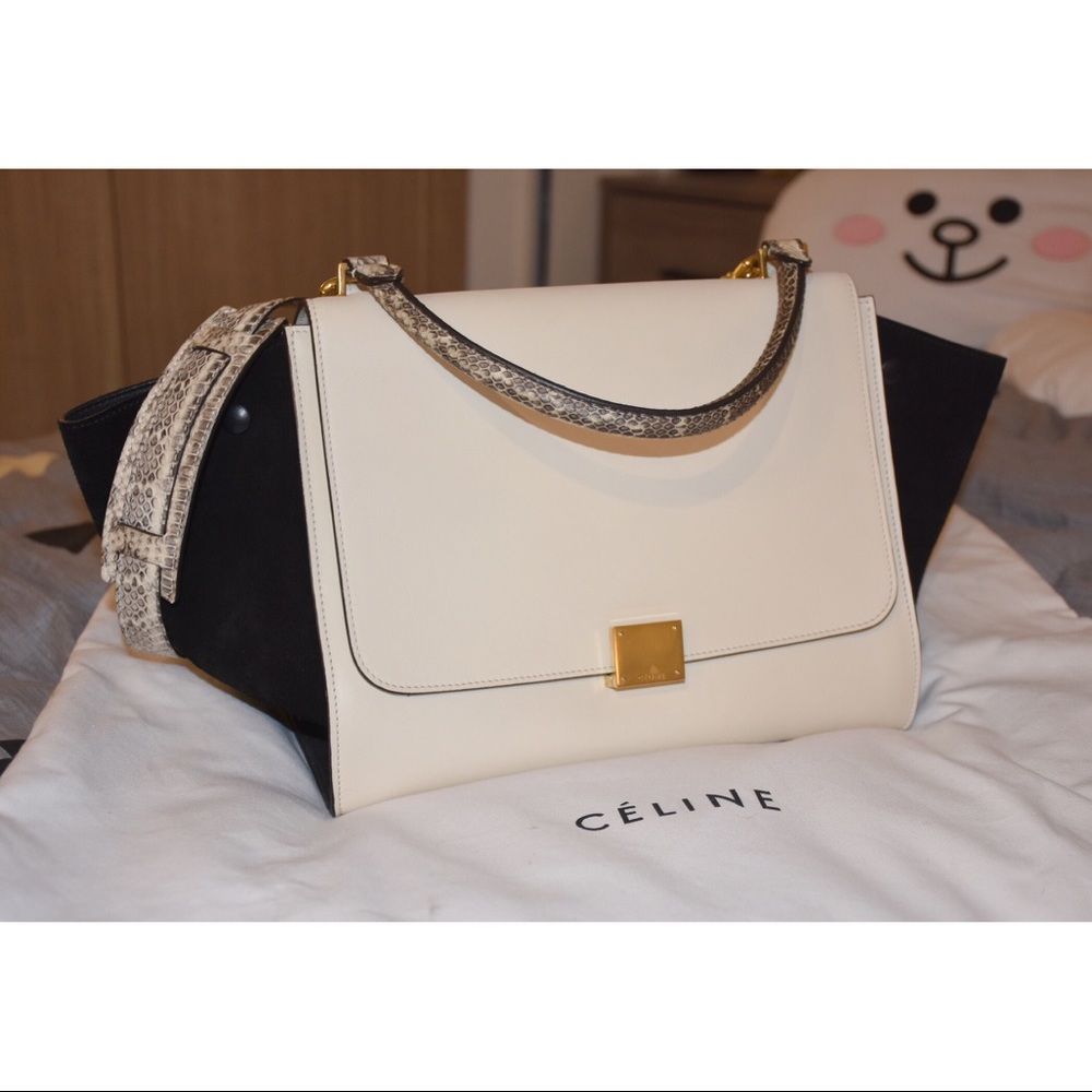 ❤️SOLD❤️Celine Trapeze Medium